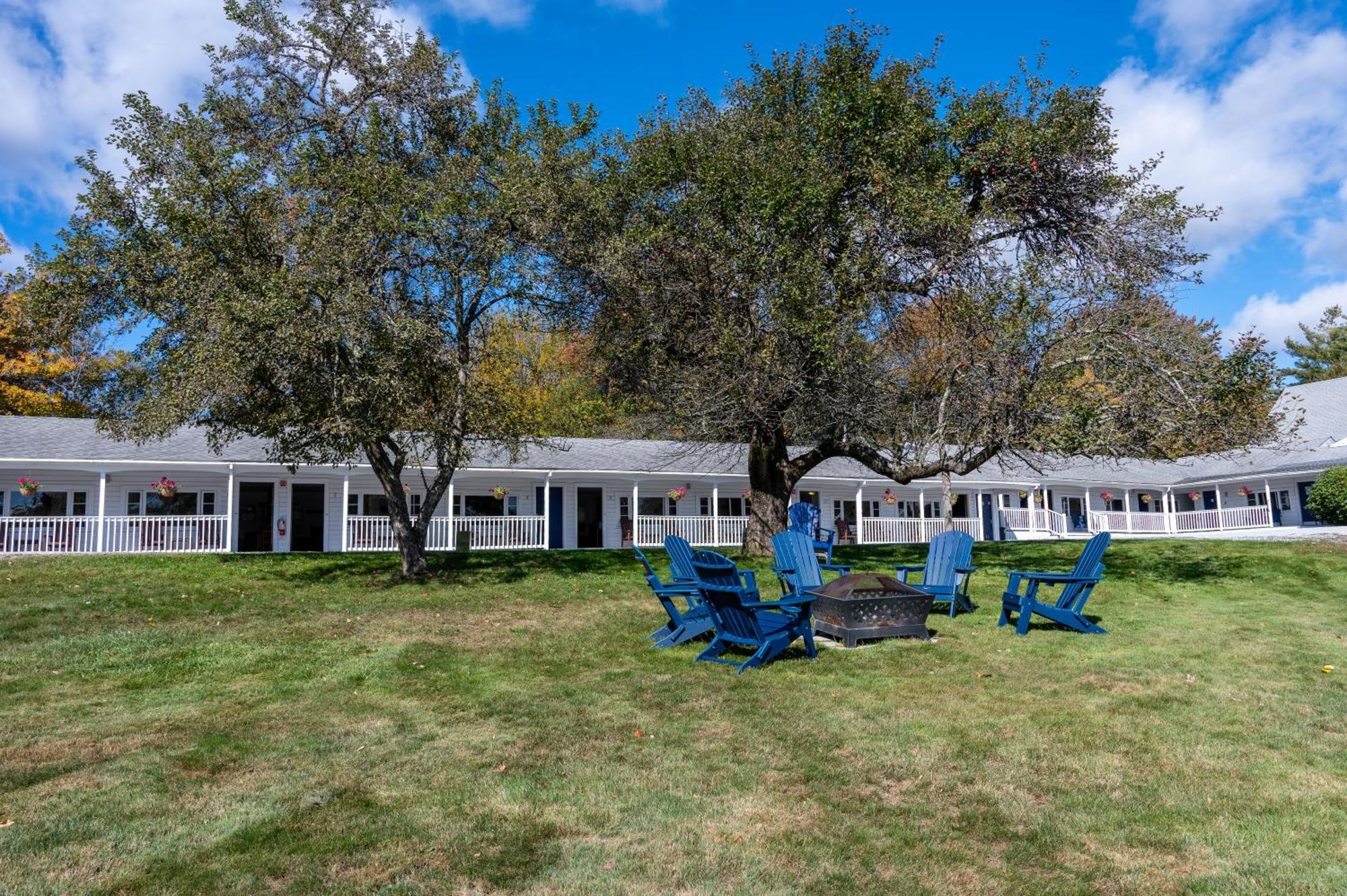 Yardarm Motel Searsport Экстерьер фото