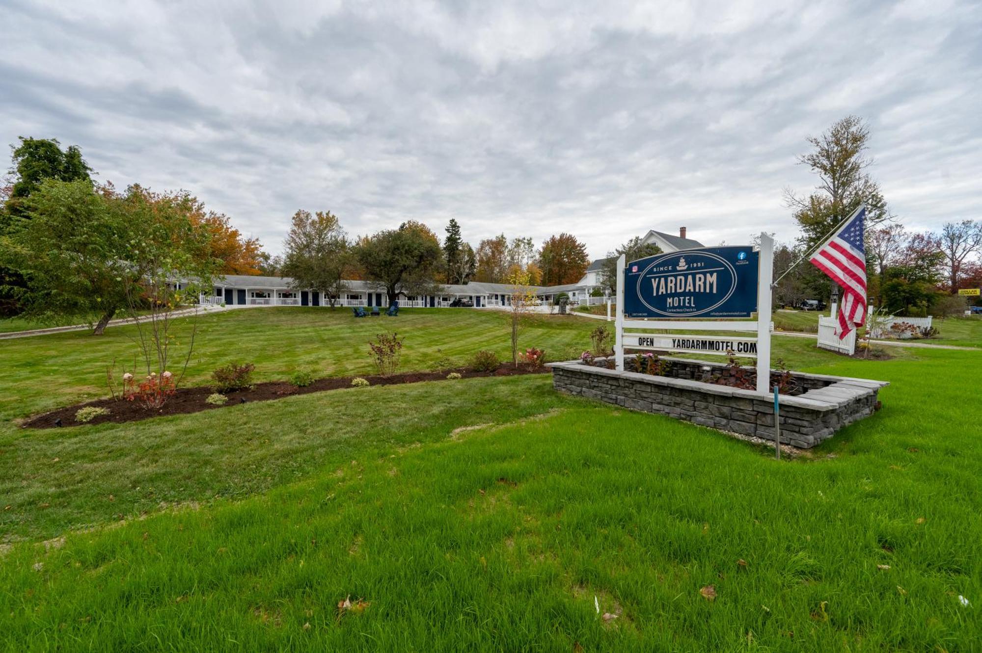 Yardarm Motel Searsport Экстерьер фото