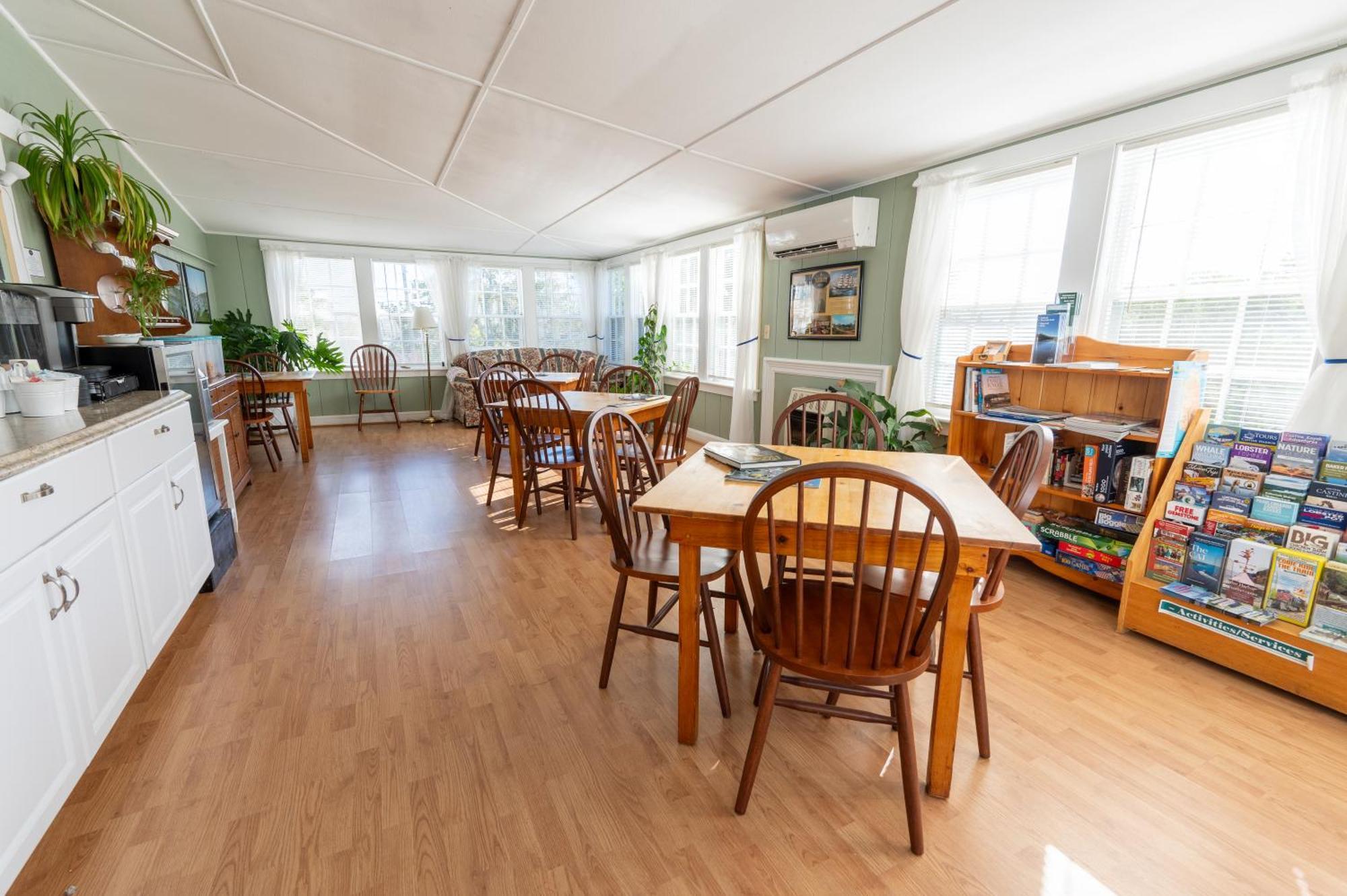 Yardarm Motel Searsport Экстерьер фото