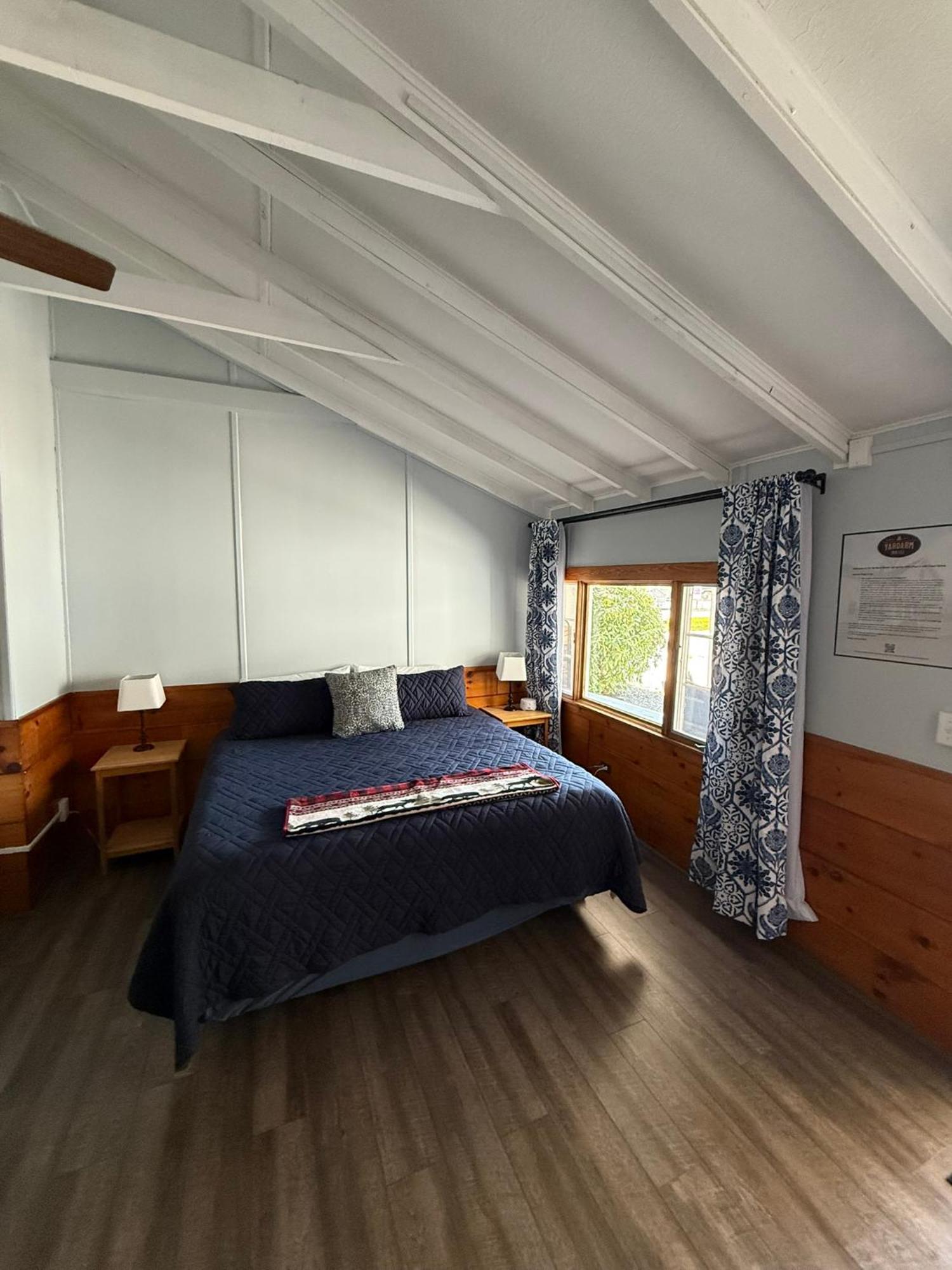 Yardarm Motel Searsport Экстерьер фото