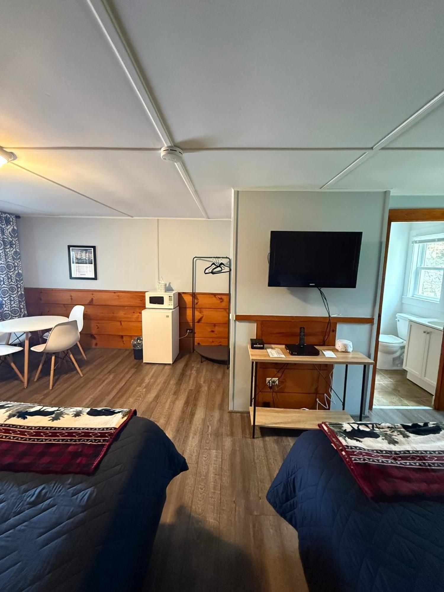 Yardarm Motel Searsport Экстерьер фото