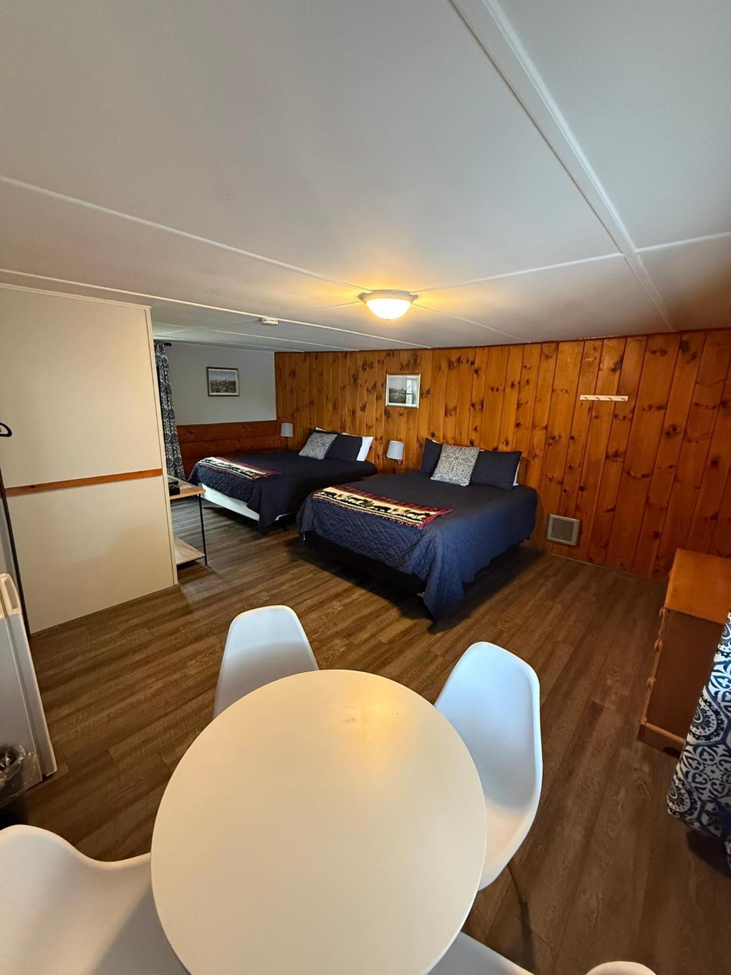 Yardarm Motel Searsport Экстерьер фото